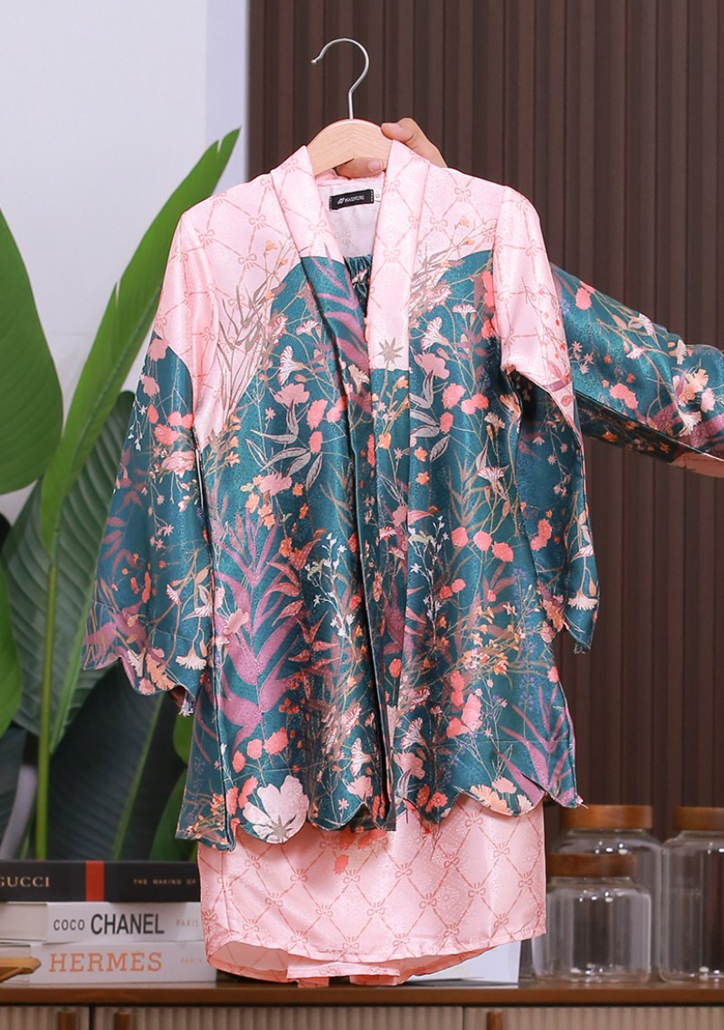 Kebaya Sri Mahsuri Kids 2.0 - Pinkish Green