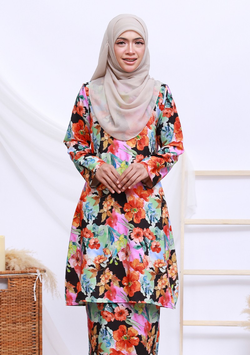 Kurung Aida - Black Orange