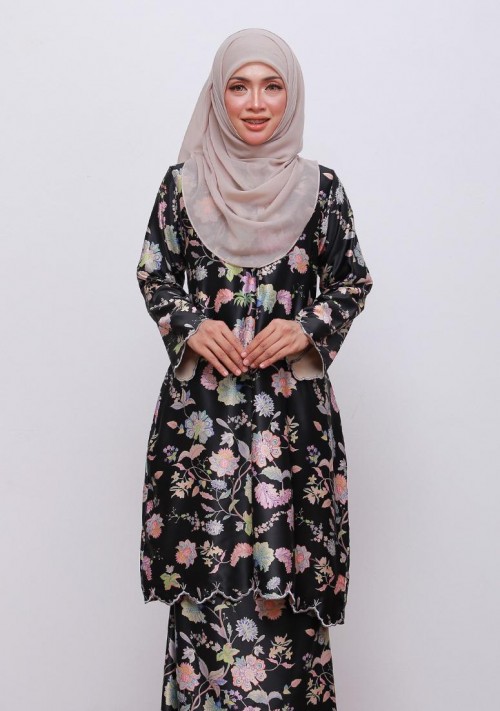 Kurung Che Baiduri - Black