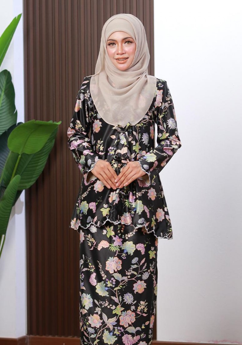 Kurung Dang Ara 6.0 - Black