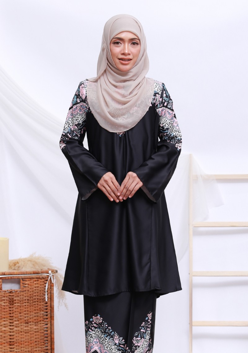 Kurung Zahida - Black