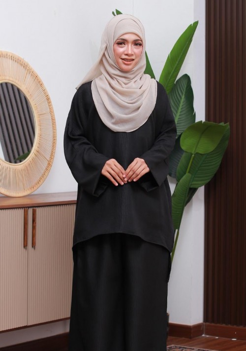 Suit Maira - Black