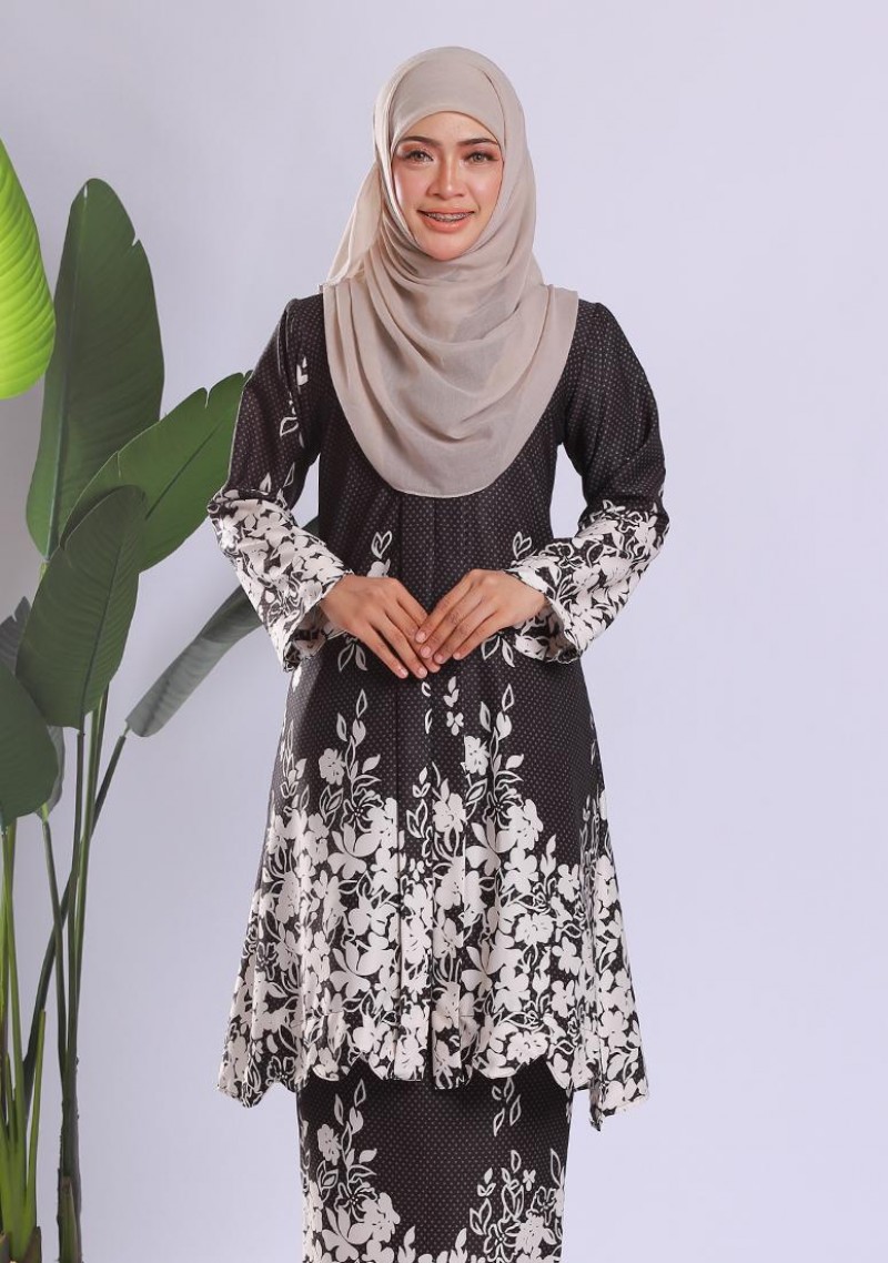 Kebaya Sri Mahsuri 3.0 - Black