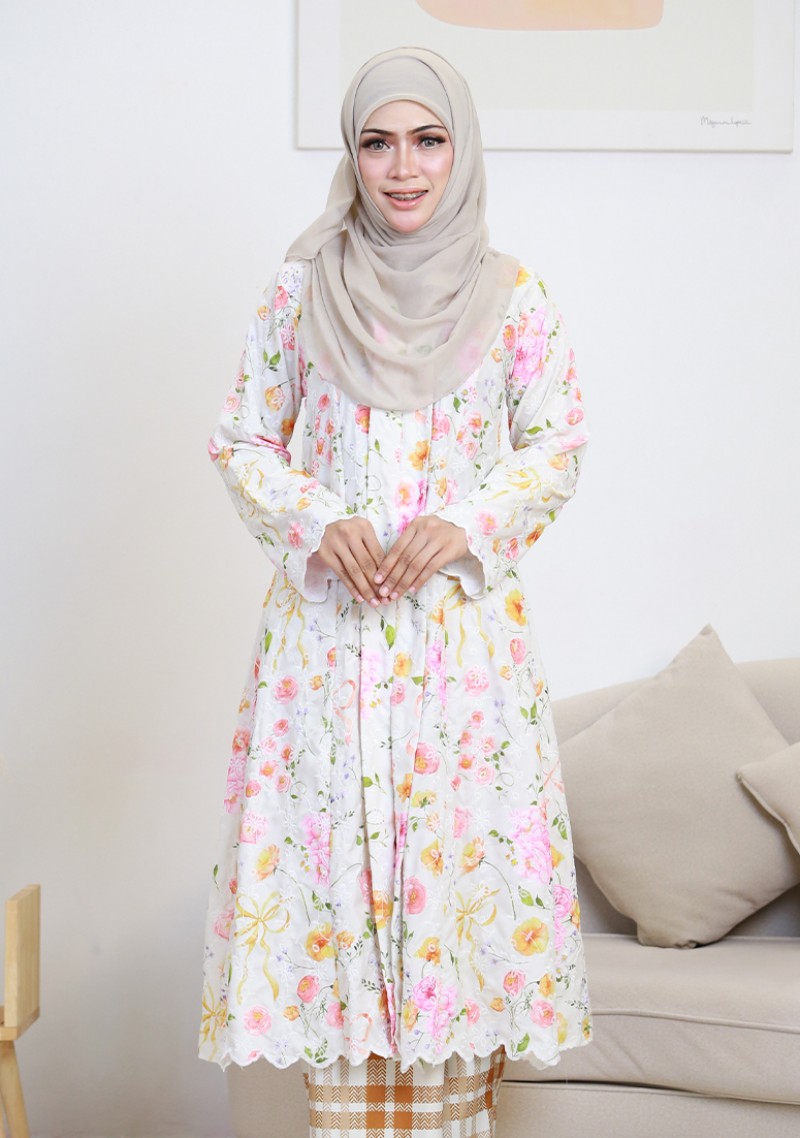 Kebaya Sri Mawar 2.0 - Brownish Yellow