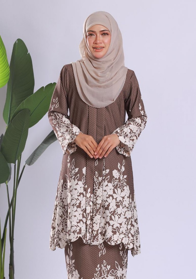 Kebaya Sri Mahsuri 3.0 - Brown