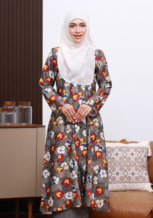 Kebaya Sri Daisy 2.0 - Charcoal Grey
