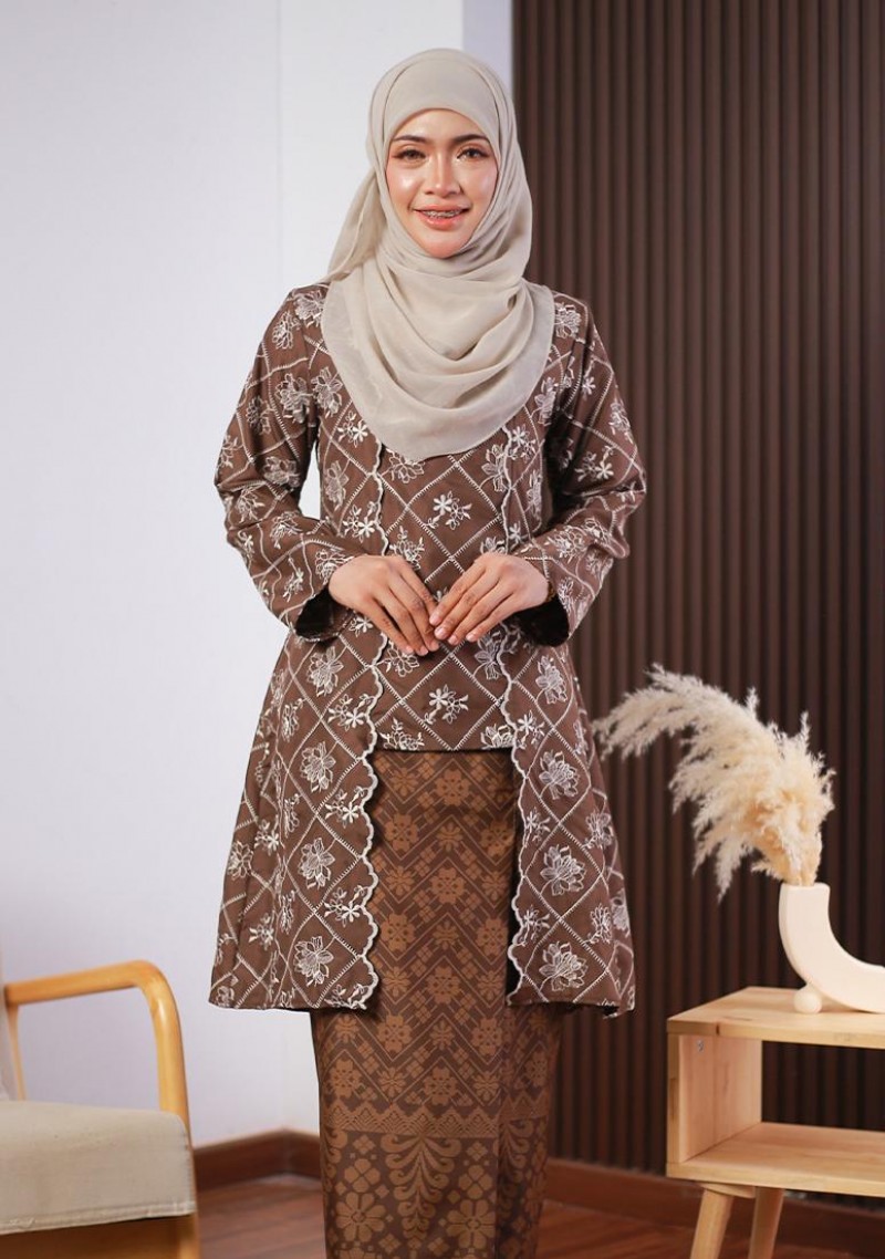Kebaya Rozita - Dark Coco