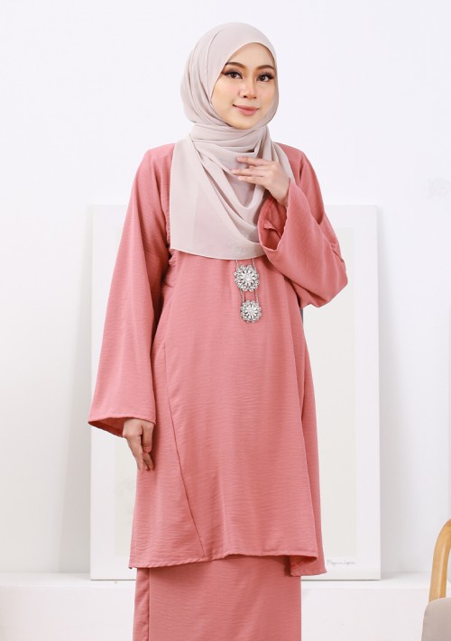 Kurung Nur Zaleha - Deep Peach