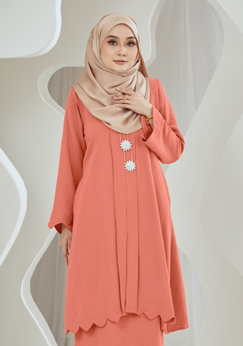 Kebaya Samihah - Salmon