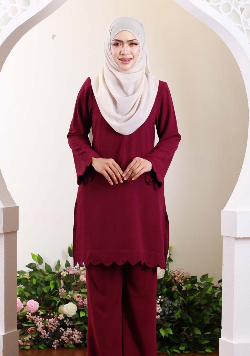 Suit Nur Scallop - Plum