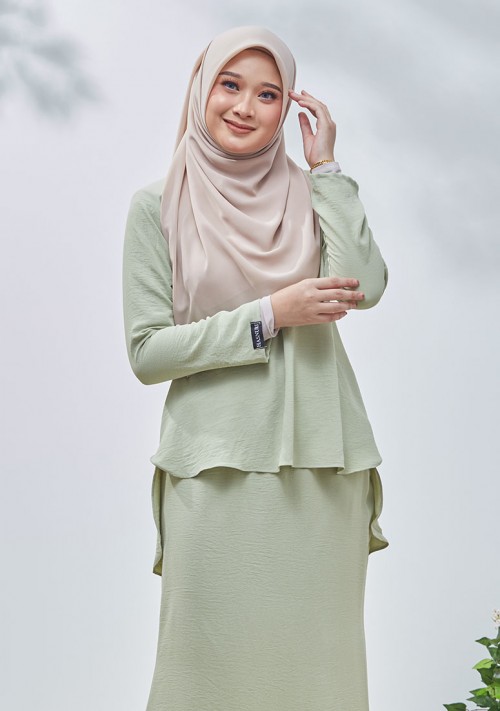 Kurung Nur Laura - Light Green