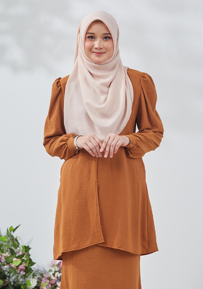 Kurung Zulaikha - Gold