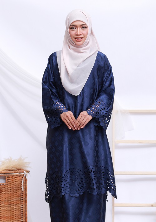 Kurung Che Aisha - Navy Blue