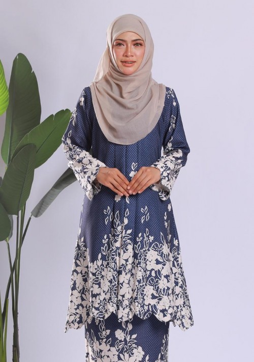 Kebaya Sri Mahsuri 3.0 - Navy Blue