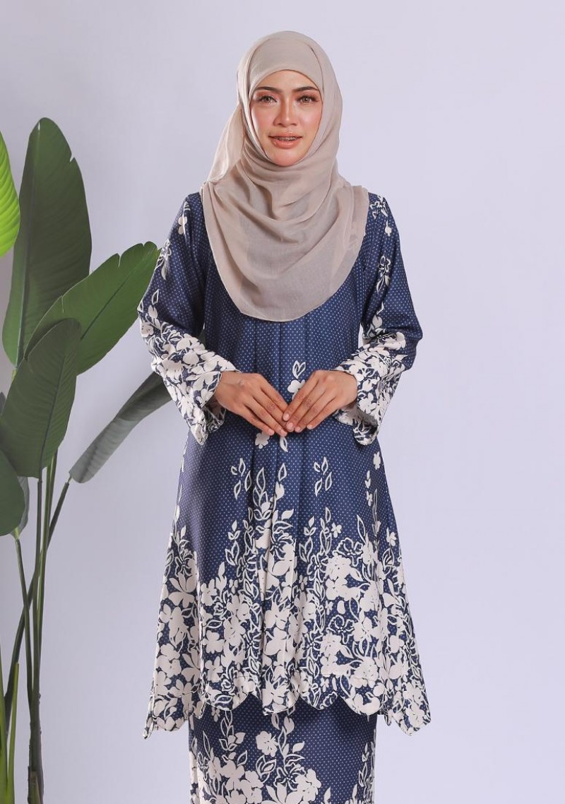 Kebaya Sri Mahsuri 3.0 - Navy Blue