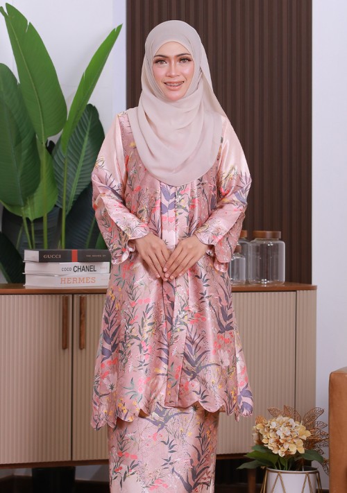 Kebaya Sri Mahsuri 2.0 - Nude Peach