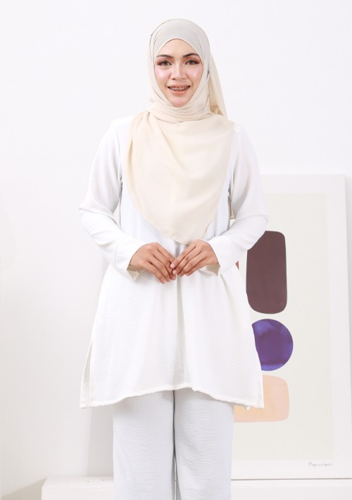 Suit Aliaa - Off White