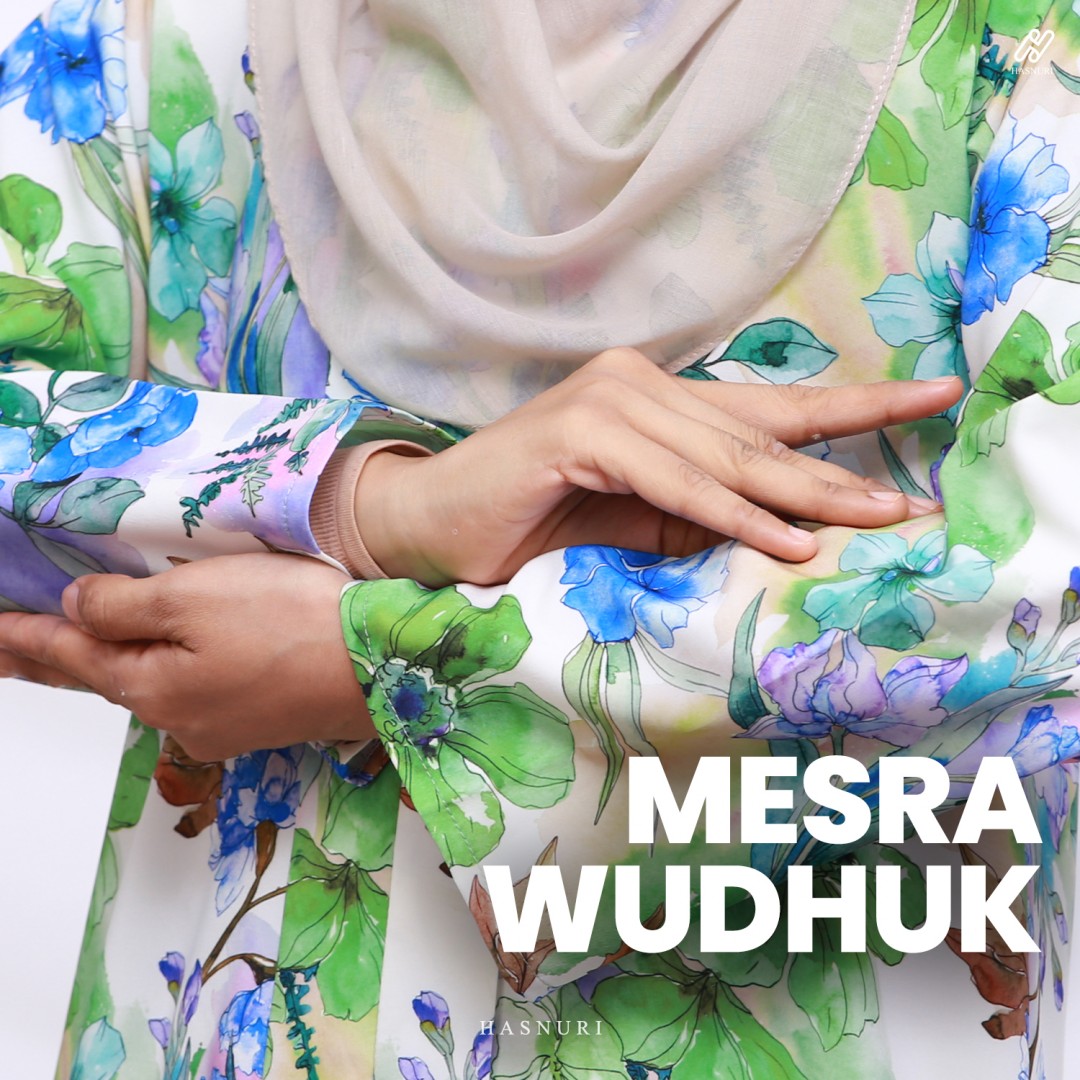 Kebaya Ainun - White Blue
