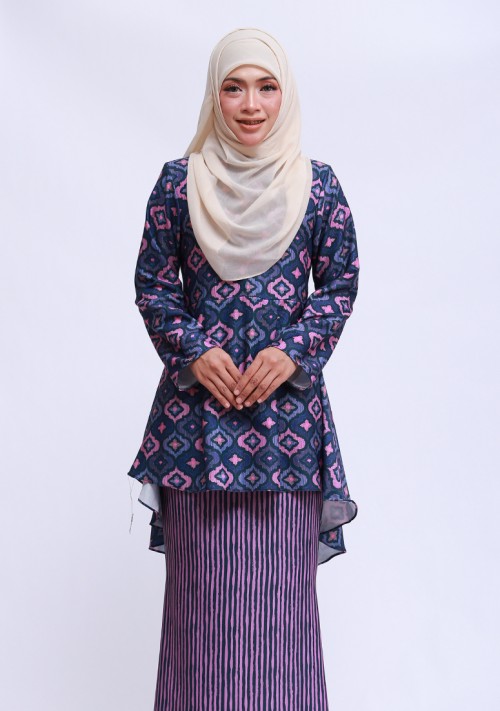 Kurung Che Dalila - Purple
