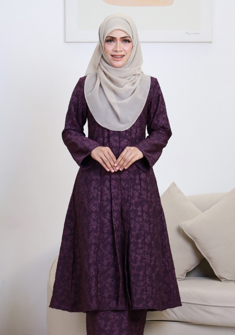 Kebaya Sri Embun - Royal Purple