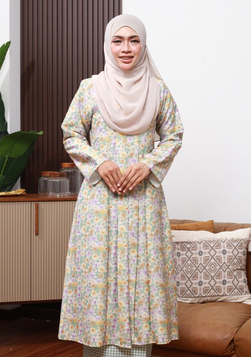 Kebaya Sri Daisy - Sage Green