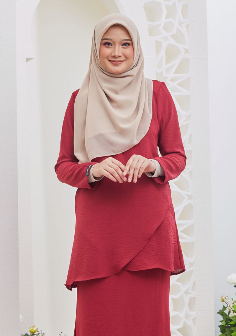 Kurung Hanani - Maroon