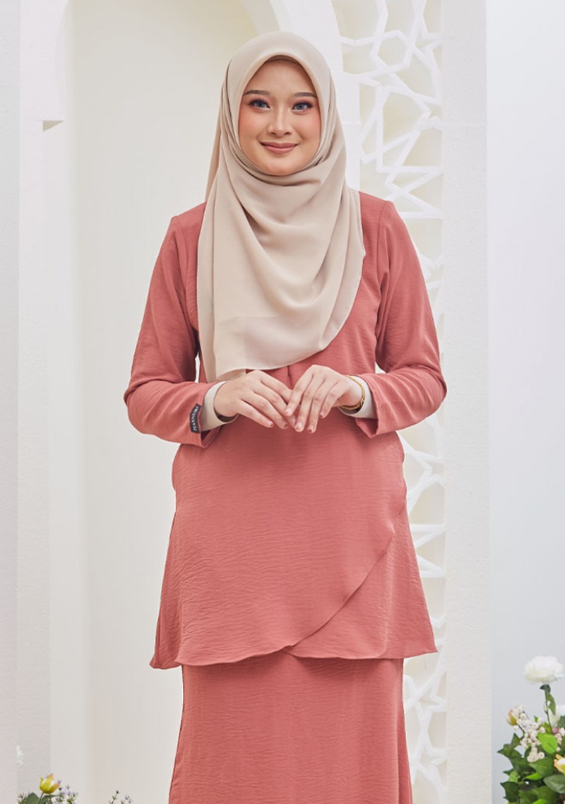 Kurung Hanani - Peach