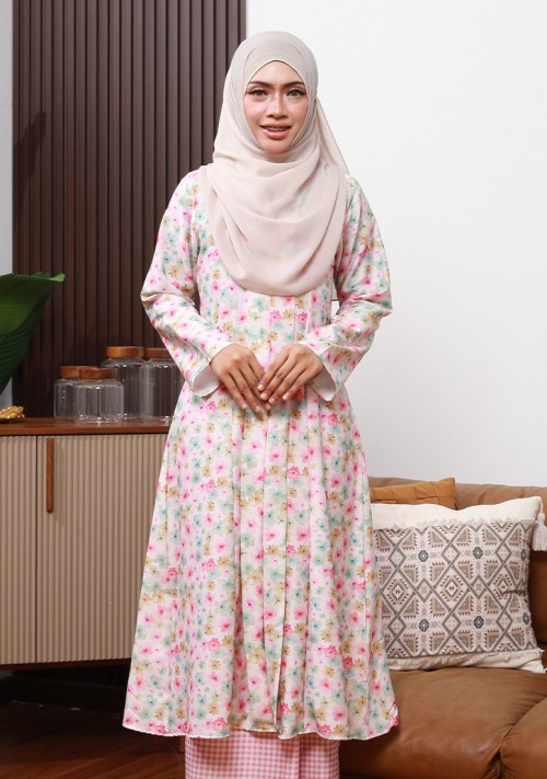 Kebaya Sri Daisy - Soft Pink
