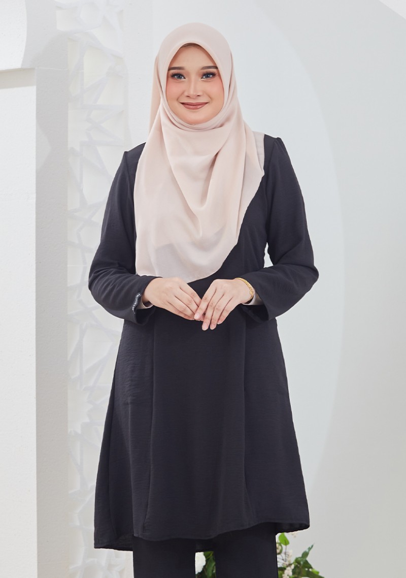 Suit Nur Aqish - Black