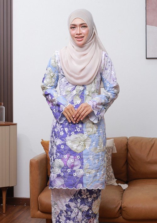 Kurung Sri Camellia Labuh - Wildberry