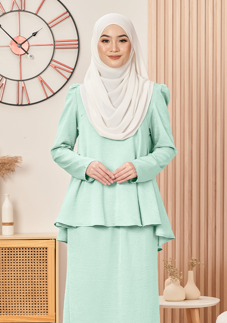 Kurung Puteri Daniya - Baby Green