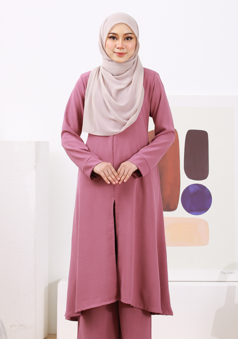 Suit Ilyana - Belacan