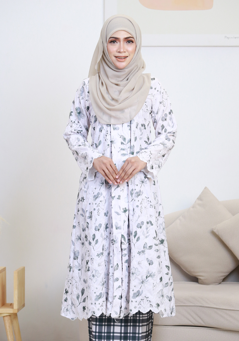 Kebaya Sri Mawar - Blackish Grey