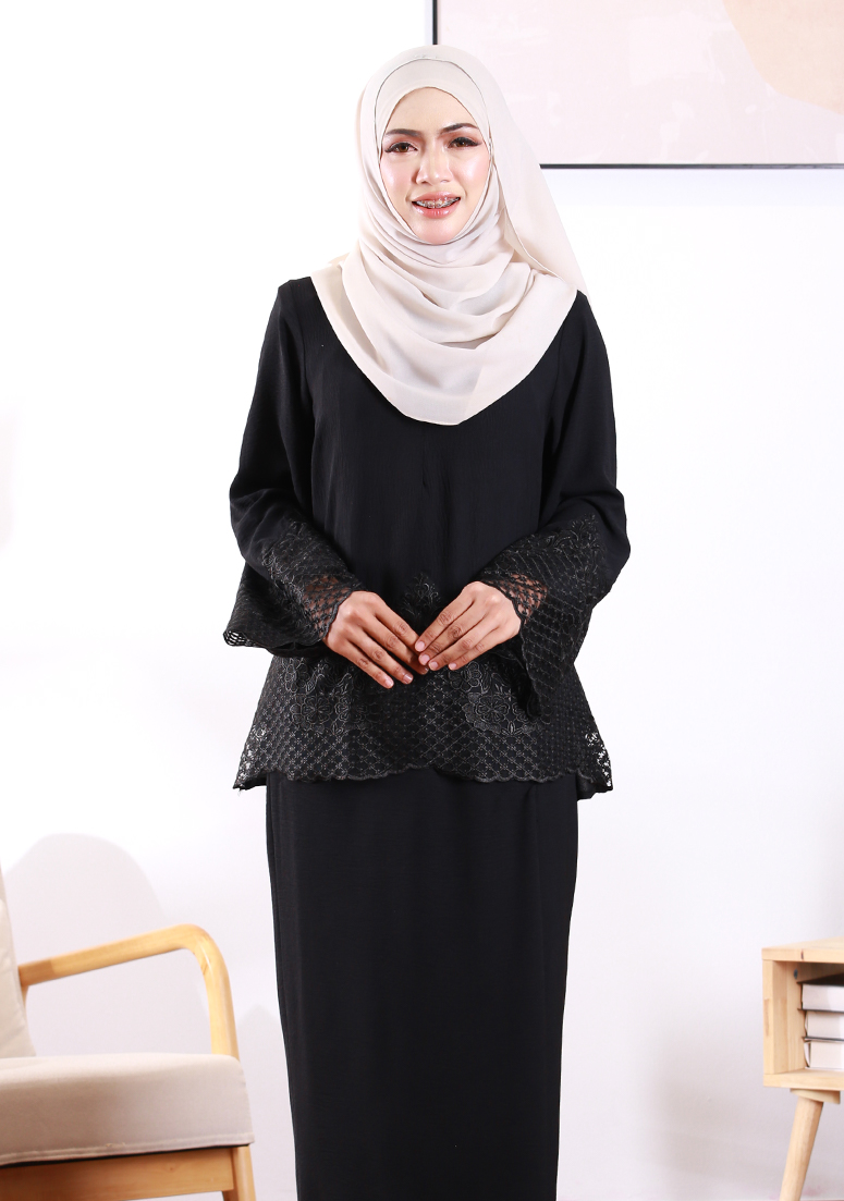 Kurung Yara - Black