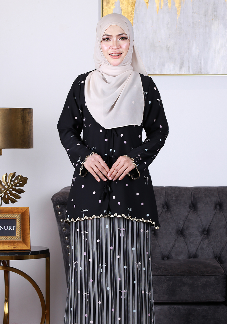 Kurung Dang Ara - Black