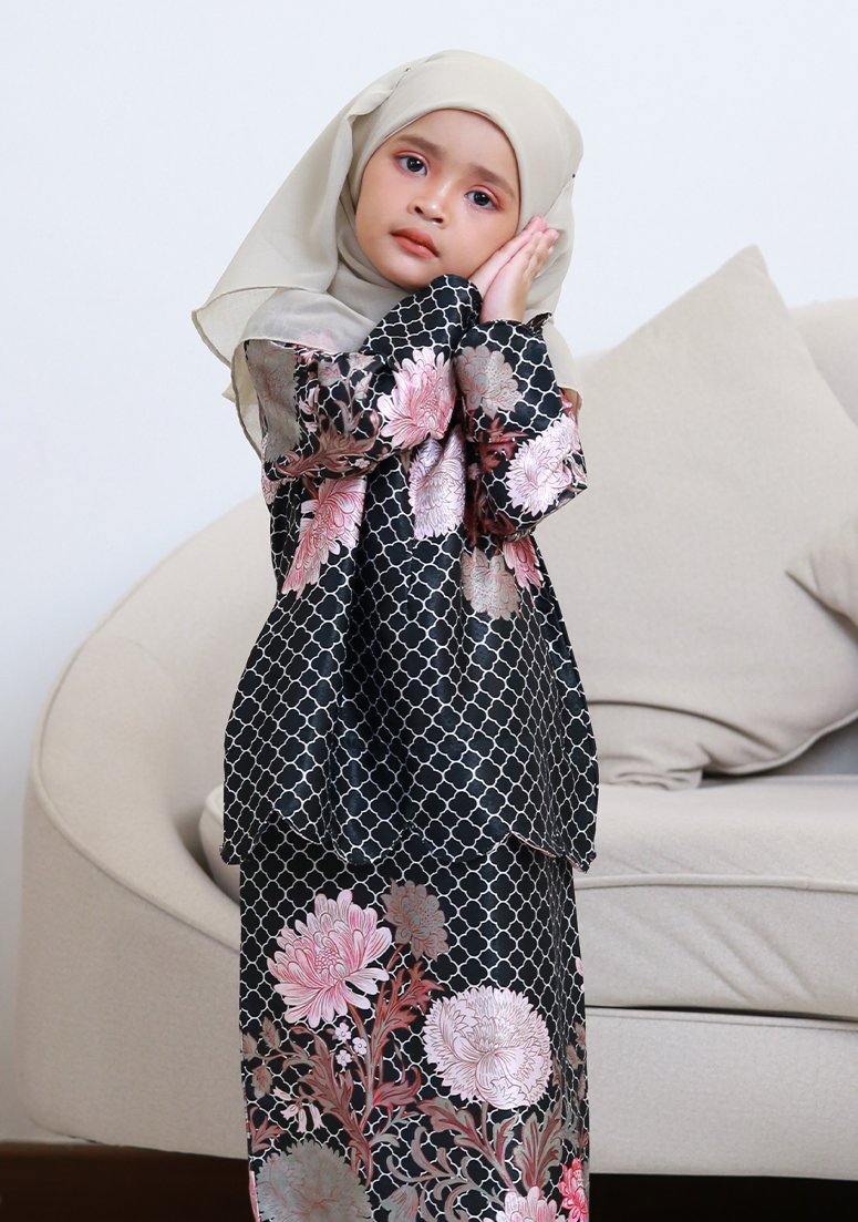 Kurung Wan Amira Kids - Black