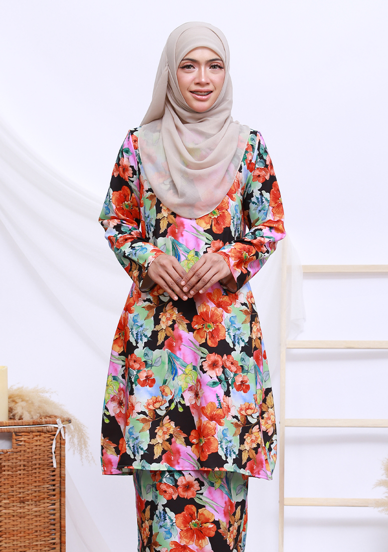 Kurung Aida - Black Orange