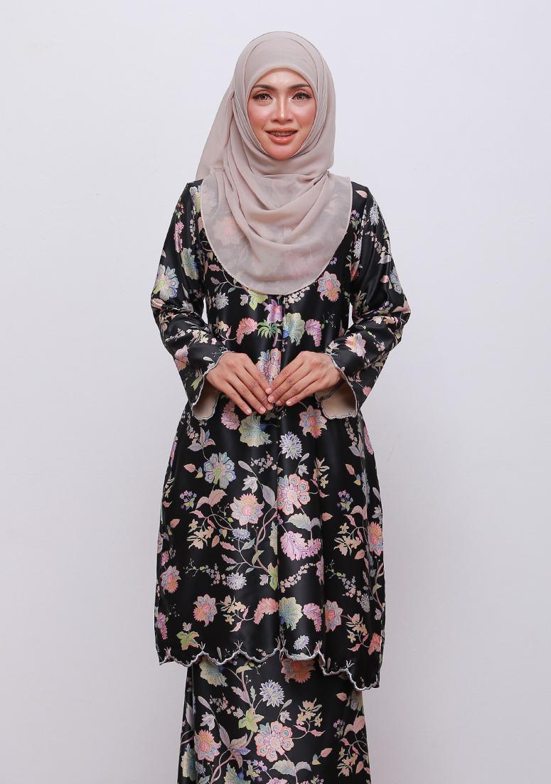 Kurung Che Baiduri - Black
