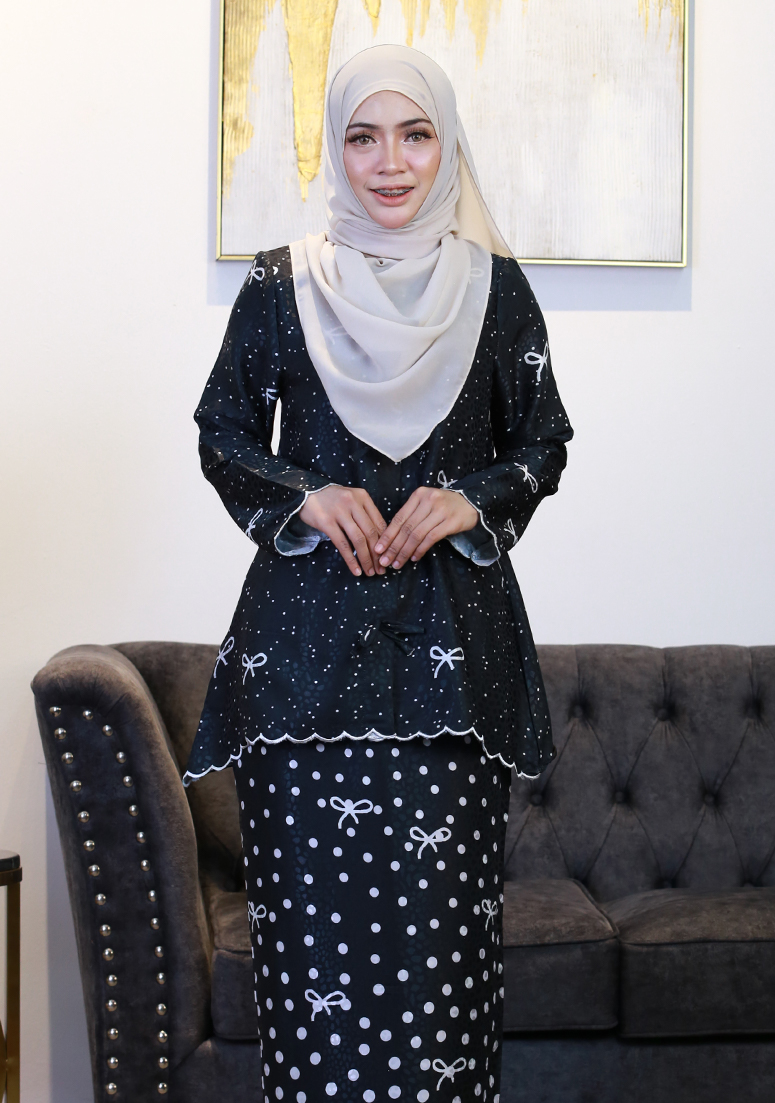 Kurung Dang Ara 4.0 - Black