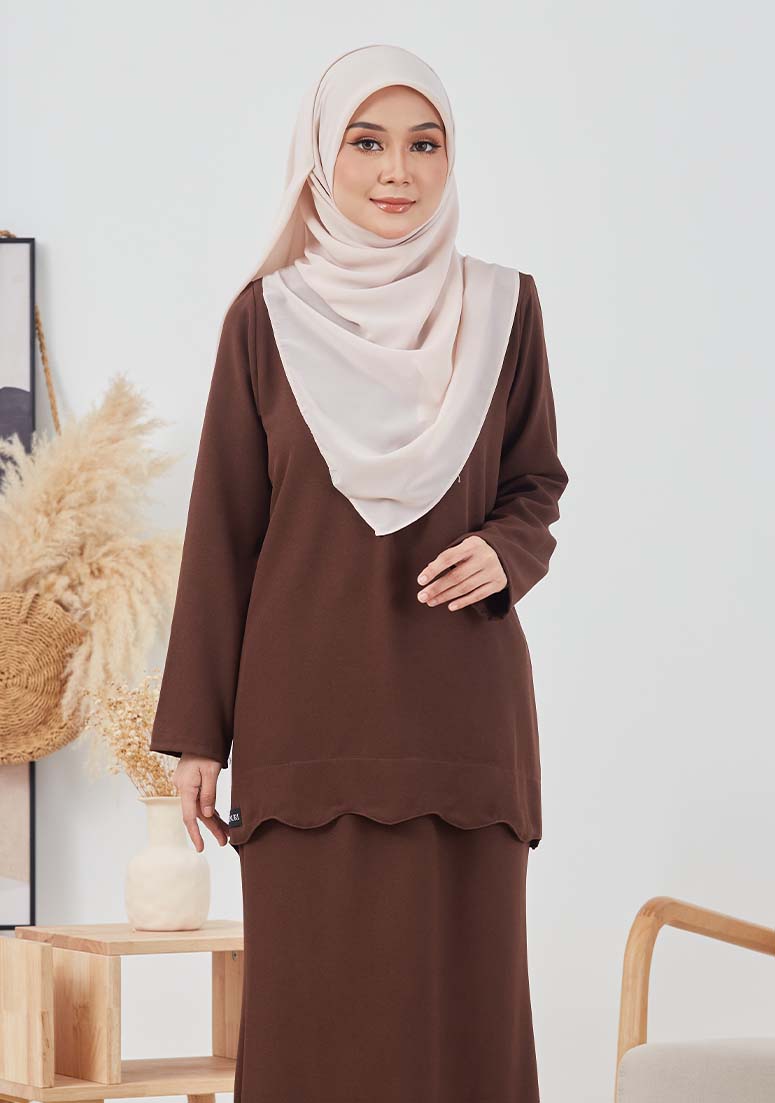 Kurung Mini Scallop - Dark Choc