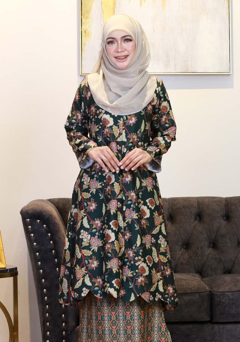 Kurung Dang Tiara - Emerald Green