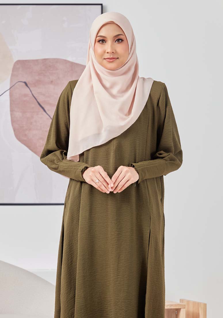 Kurung Muazara - Moss Green