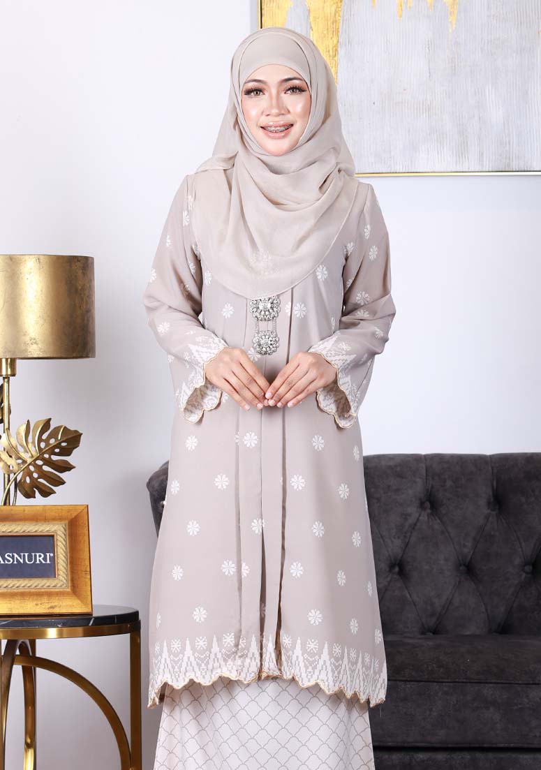Kebaya Dang Laila - Stone Grey