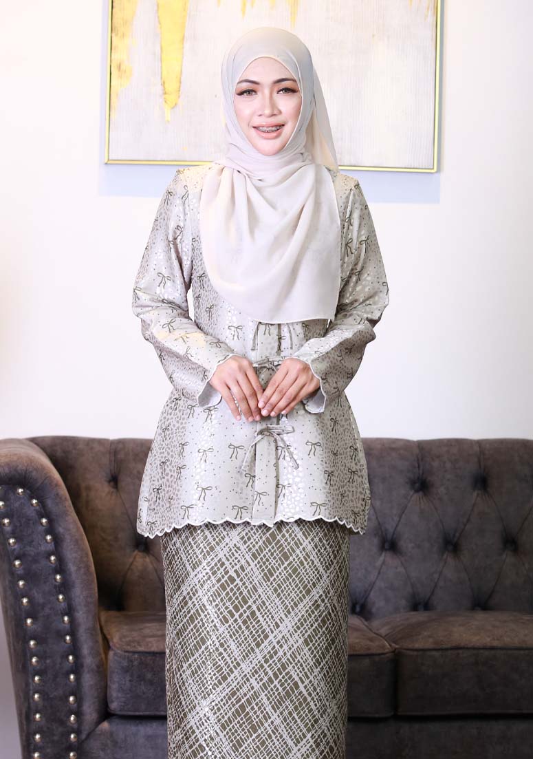 Kurung Dang Ara 2.0 - Sage Green