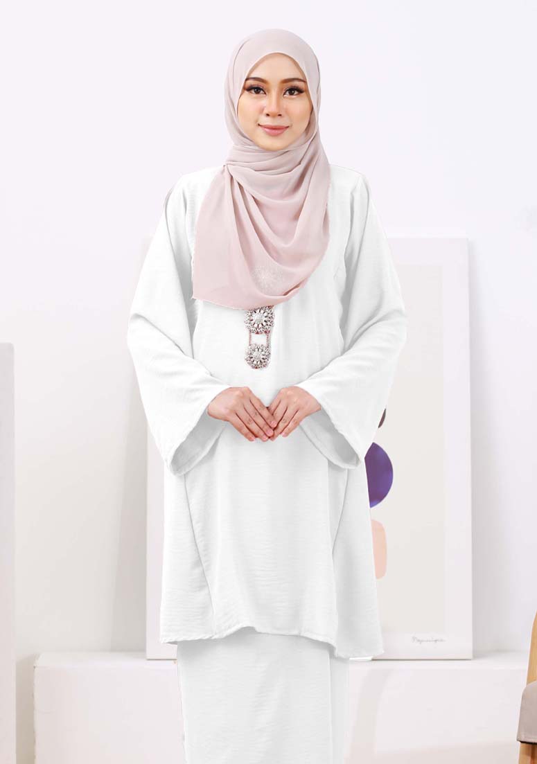 Kurung Nur Zaleha - Off White