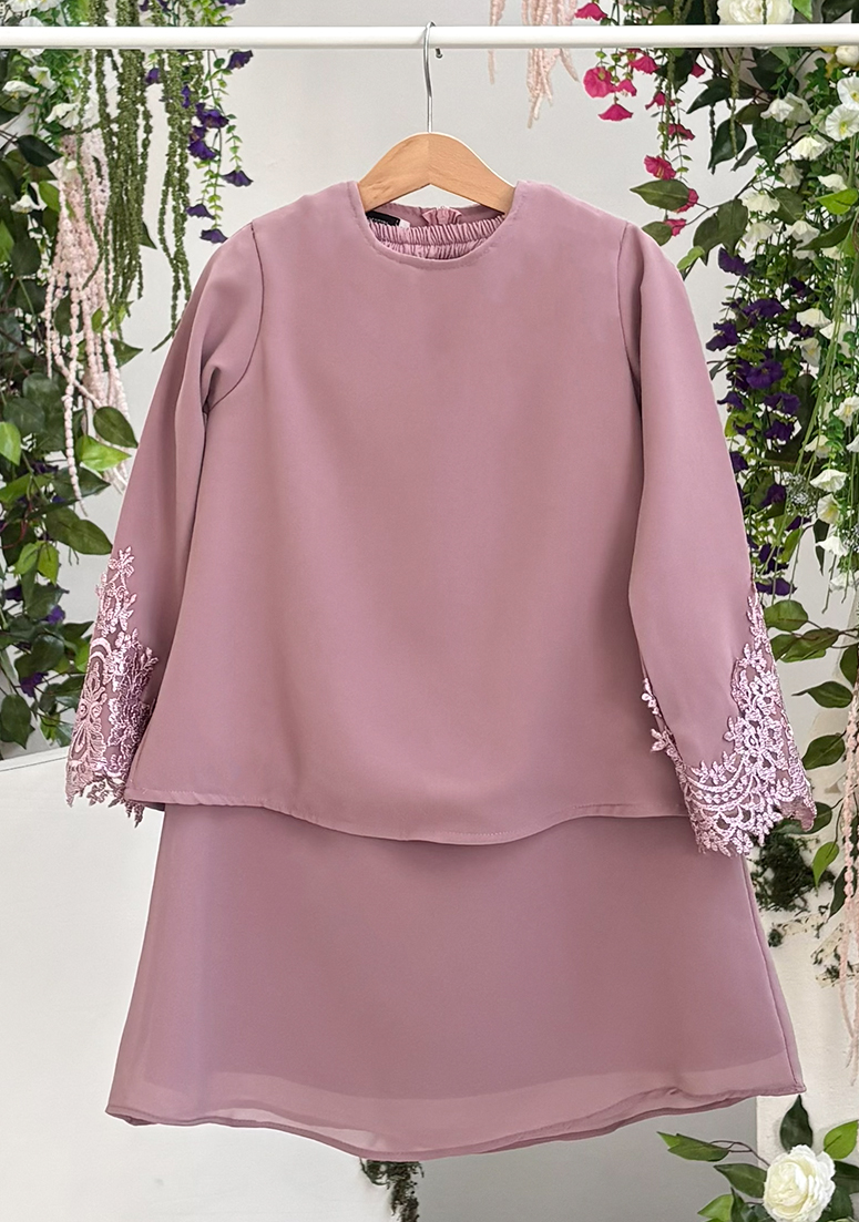 Kurung Princess Amora Kids - Berry Pink