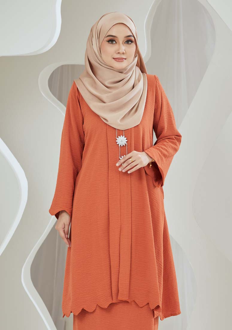 Kebaya Samihah - Butter Orange