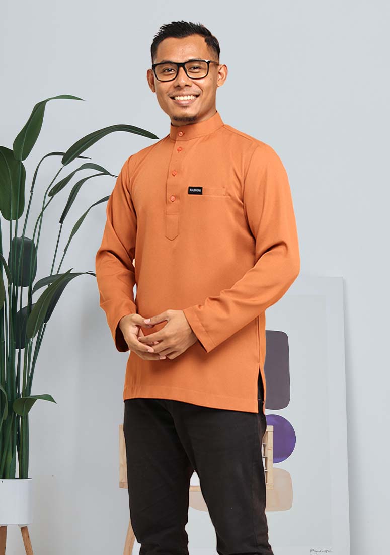 Kurta Wafiy - Golden Brown