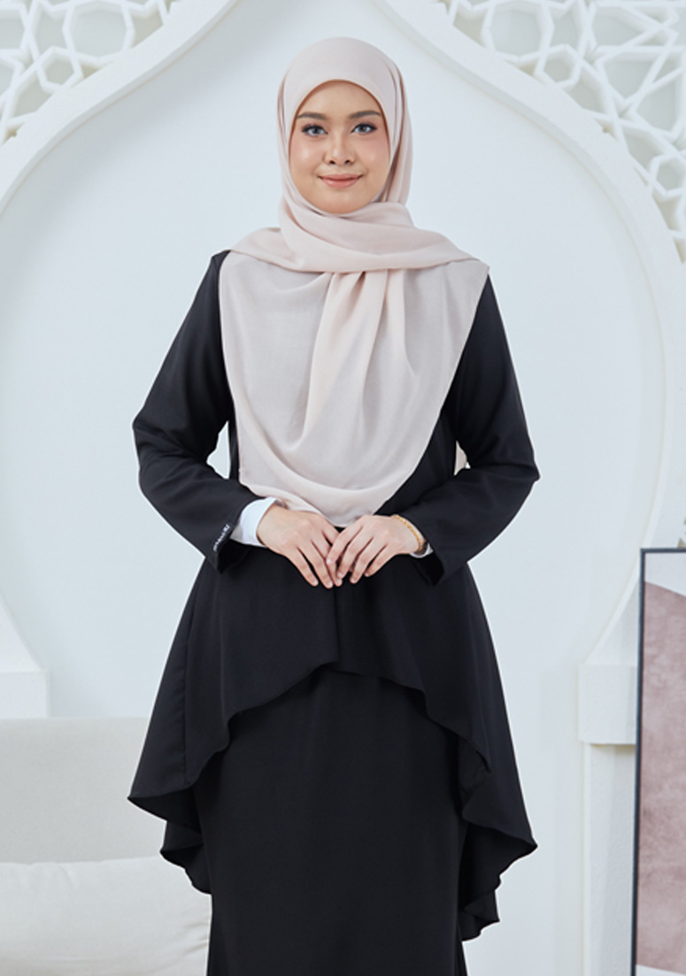 Kurung Adwa - Black