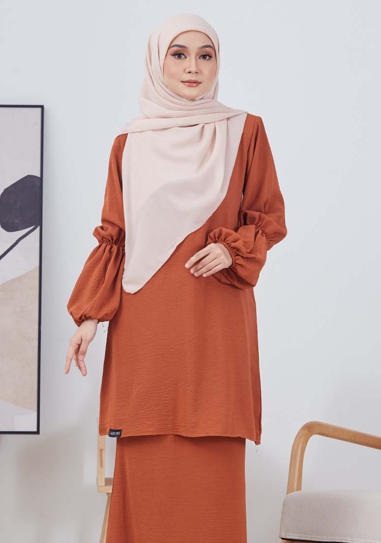 Kurung Ainaa - Golden Brown